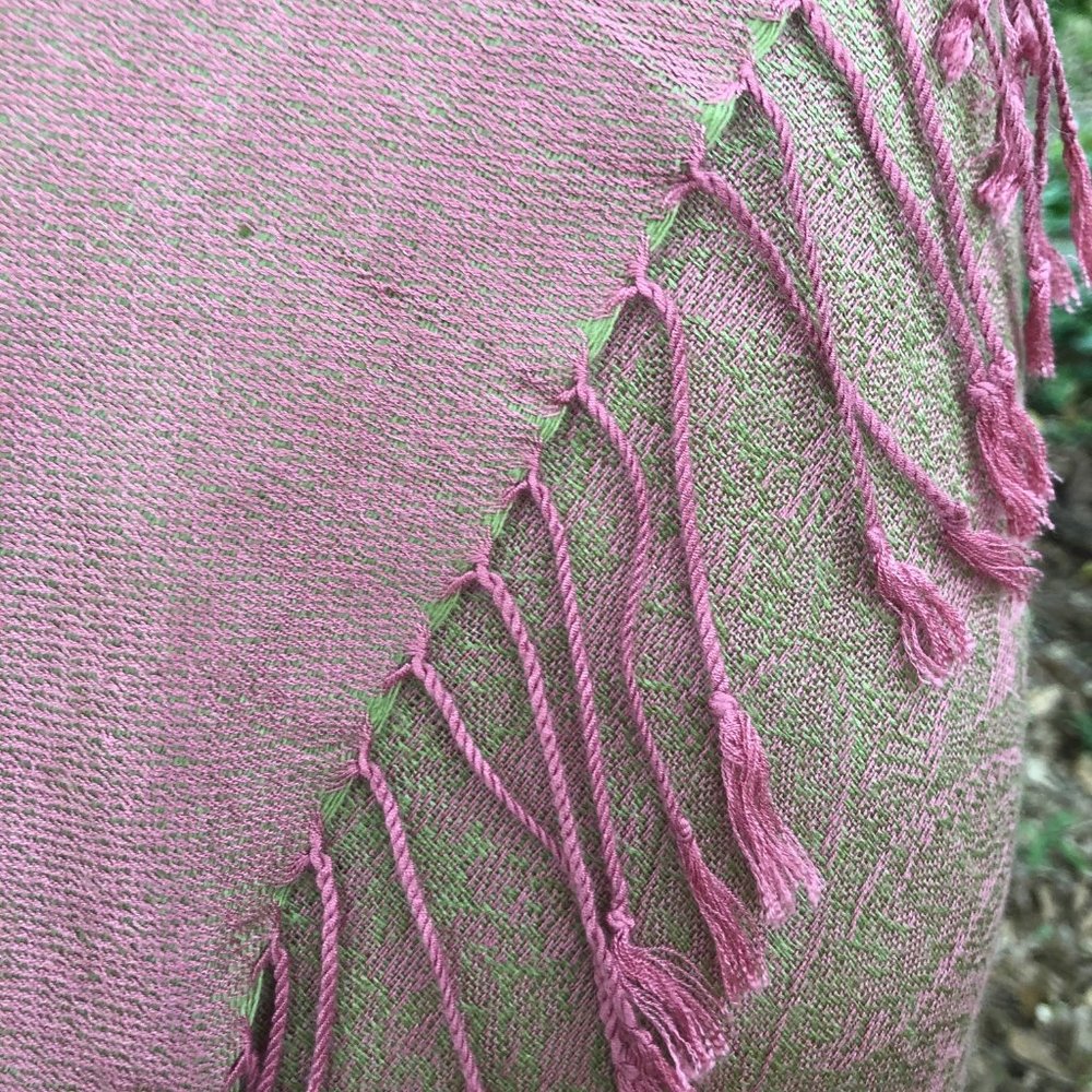 Reversable Shawl - Picture 4 of 7